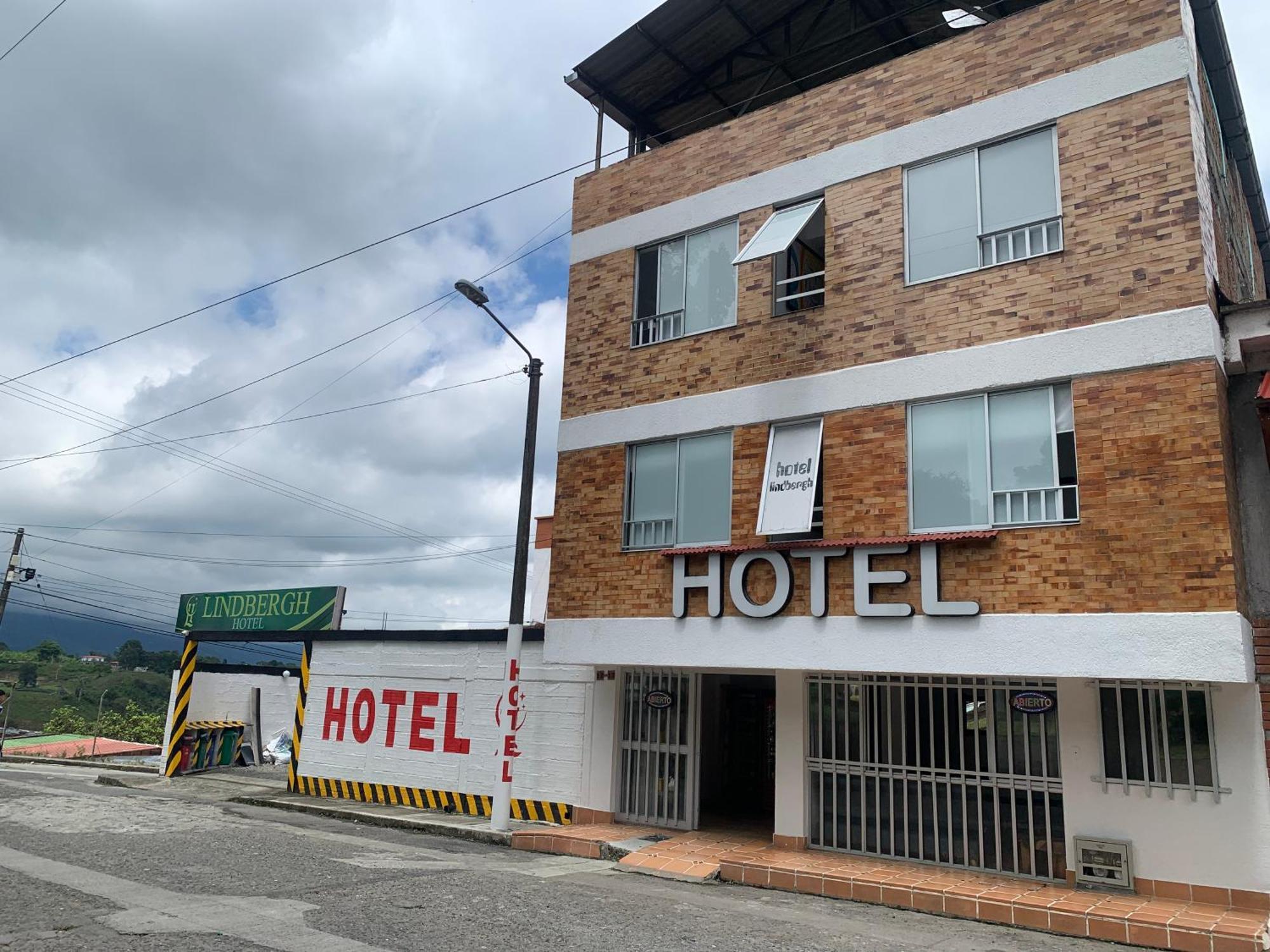 Hotel Lindbergh Quindio Армения Экстерьер фото