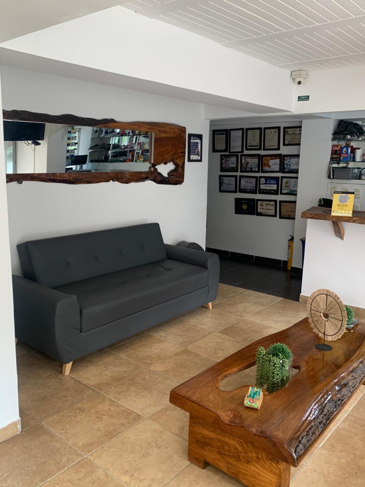 Hotel Lindbergh Quindio Армения Экстерьер фото